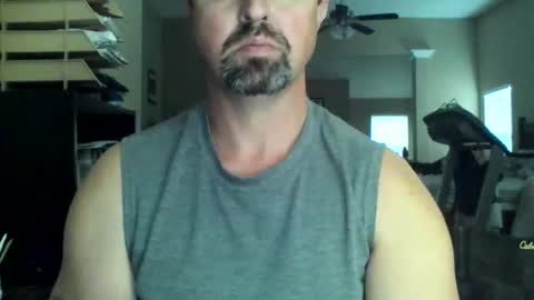 Snapshot of nvrenuff1979 chatting on 11/07/25, 12:49 nvrenuff1979 online show from 11/07/25, 12:49