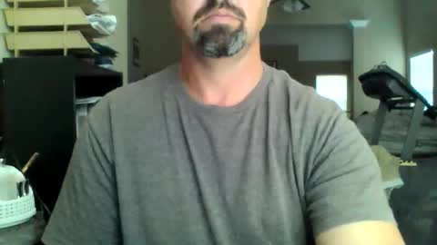 Snapshot of nvrenuff1979 chatting on 11/27/25, 01:24 nvrenuff1979 online show from 11/27/25, 01:24