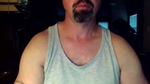 Snapshot of nvrenuff1979 chatting on 12/01/25, 12:32 nvrenuff1979 online show from 12/01/25, 12:32