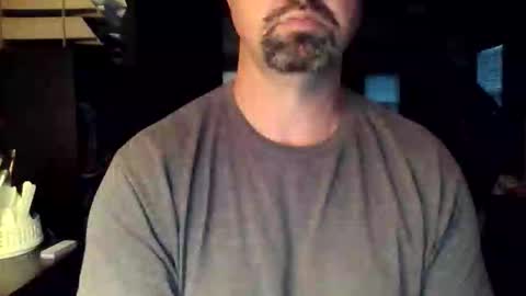 Snapshot of nvrenuff1979 chatting on 12/19/25, 12:34 nvrenuff1979 online show from 12/19/25, 12:34