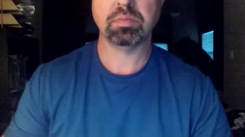 Snapshot of nvrenuff1979 chatting on 01/12/26, 12:32 nvrenuff1979 online show from 01/12/26, 12:32