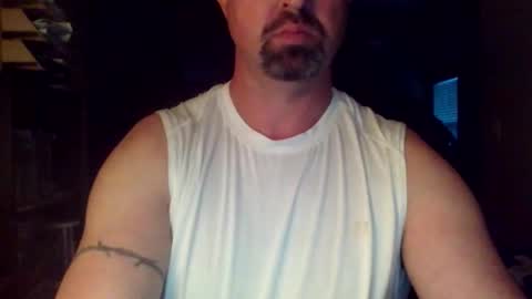 Snapshot of nvrenuff1979 chatting on 01/14/26, 12:33 nvrenuff1979 online show from 01/14/26, 12:33