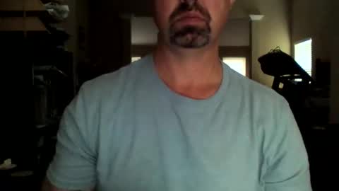 Snapshot of nvrenuff1979 chatting on 02/22/26, 01:31 nvrenuff1979 online show from 02/22/26, 01:31