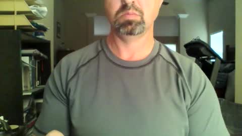 Snapshot of nvrenuff1979 chatting on 03/02/26, 12:34 nvrenuff1979 online show from 03/02/26, 12:34