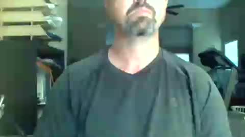nvrenuff1979 online show from 05/04/26, 11:28