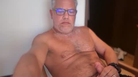 Snapshot of nxnw6767 chatting on 05/17/26, 04:47 nxnw6767 online show from 05/17/26, 04:47