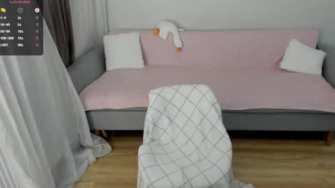 nya_babe online show from 04/16/26, 05:03