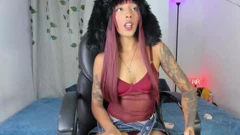 Snapshot of nya_brown chatting on 01/07/26, 09:28 Nya online show from 01/07/26, 09:28