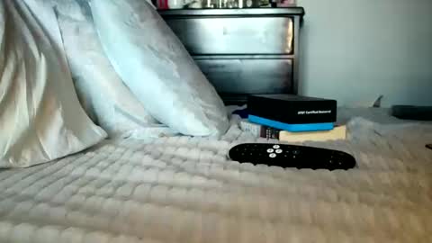 KN online show from 10/12/25, 05:01