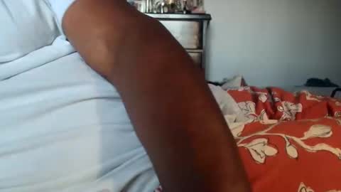 KN online show from 10/22/25, 06:51