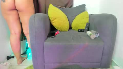 Nia online show from 02/26/26, 12:42