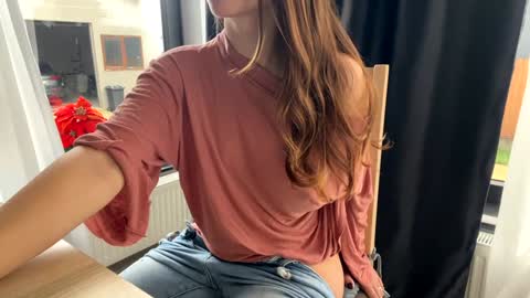 Nicol online show from 10/09/25, 09:51