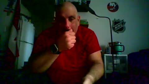 Snapshot of nyisles00 chatting on 04/12/26, 01:05 nyisles00 online show from 04/12/26, 01:05