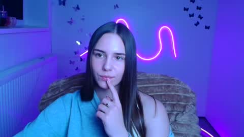 Snapshot of nykara chatting on 05/16/26, 10:36 Nykara online show from 05/16/26, 10:36