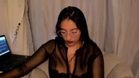 Vanessa online show from 02/05/26, 02:33