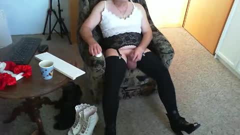 Strumpfhose online show from 04/23/26, 12:29