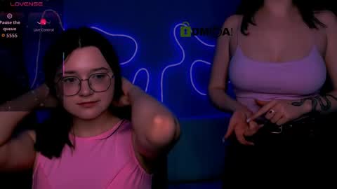 Snapshot of nymiraa chatting on 05/15/26, 07:43 Mira online show from 05/15/26, 07:43