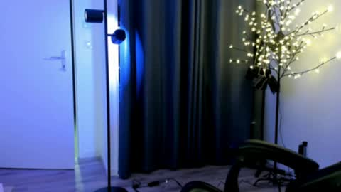 Steff online show from 04/20/26, 08:43