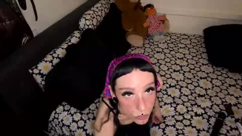 Nymphaea online show from 03/04/25, 02:06