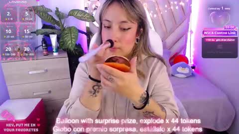 Snapshot of nyx_andria chatting on 03/03/25, 06:44 Alex   .    online show from 03/03/25, 06:44