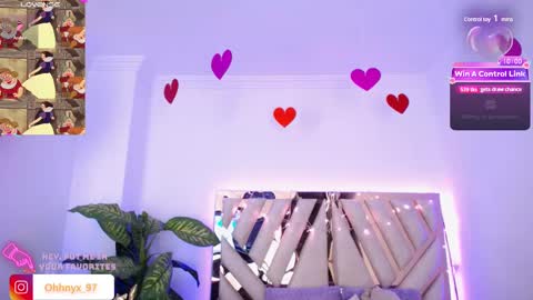 Snapshot of nyx_andria chatting on 03/12/25, 04:08 Alex   .    online show from 03/12/25, 04:08