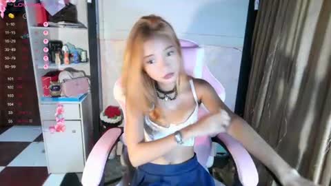 Snapshot of nyx_huntrix27 chatting on 07/24/26, 02:04 nyx online show from 07/24/26, 02:04