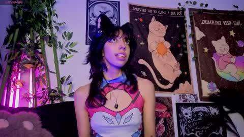 Snapshot of nyx_nayla chatting on 06/08/26, 01:28 online show from 06/08/26, 01:28