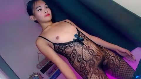 ITS ME NYXIEE online show from 12/21/25, 02:46