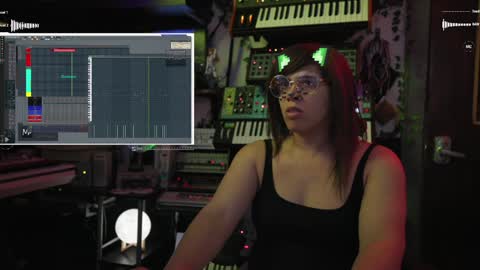 Snapshot of nyxraven chatting on 12/15/24, 12:38 NyxRaven online show from 12/15/24, 12:38