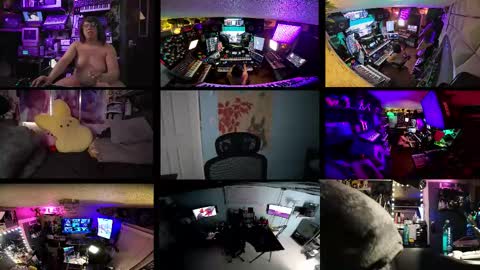 Snapshot of nyxraven chatting on 02/18/25, 09:21 NyxRaven online show from 02/18/25, 09:21