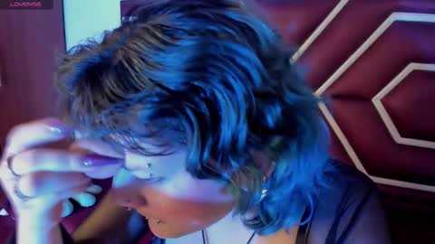 Nyx  online show from 02/11/26, 07:30