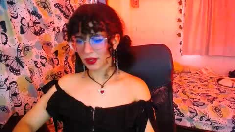 Nyxxei online show from 01/13/26, 10:04