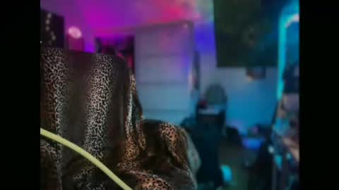 nyxxen online show from 02/08/26, 11:35