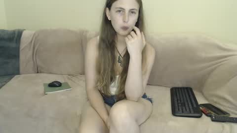 Snapshot of nzplaytime chatting on 01/01/25, 01:47 Stef  Derek online show from 01/01/25, 01:47