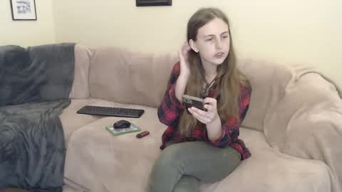 Snapshot of nzplaytime chatting on 01/15/25, 12:19 Stef  Derek online show from 01/15/25, 12:19