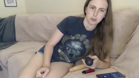 Snapshot of nzplaytime chatting on 01/25/25, 02:26 Stef  Derek online show from 01/25/25, 02:26