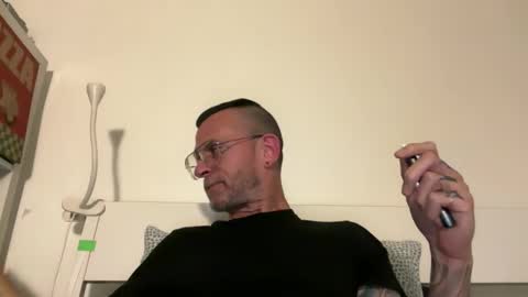 Jonathan Deep online show from 04/22/26, 08:32