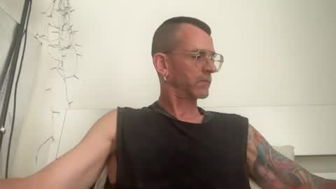 Snapshot of o_johnny_deep_o chatting on 07/22/26, 11:46 Jonathan Deep online show from 07/22/26, 11:46