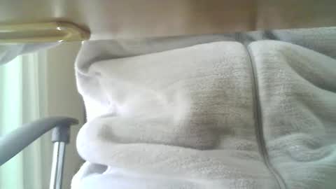 obahiro823844 online show from 12/21/25, 02:19