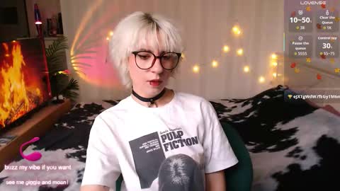 Moonlight online show from 11/26/25, 08:26