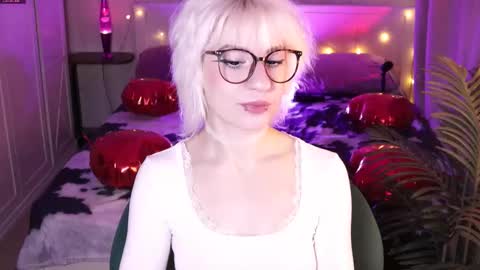 Moonlight online show from 02/16/26, 10:22