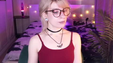 Moonlight online show from 04/07/26, 07:53