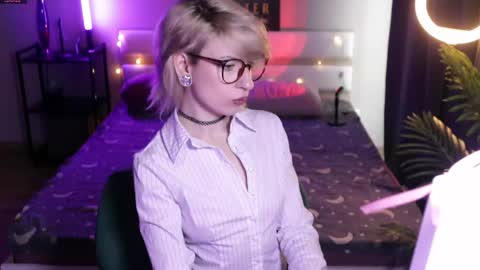 Moonlight online show from 04/24/26, 09:01