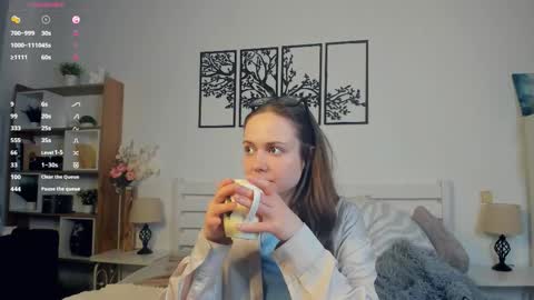 Elis online show from 03/05/26, 08:38