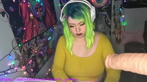 occvlt qveen online show from 03/02/25, 07:43