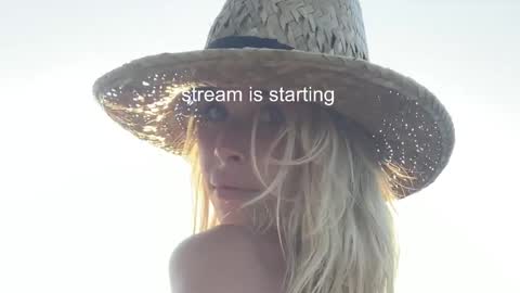 hi im Janasmall boobs big heart  warm pussy  online show from 02/23/25, 10:53