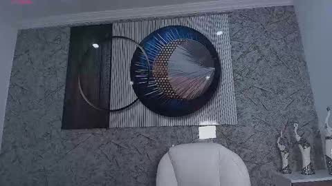 independent model online show from 03/26/26, 11:16