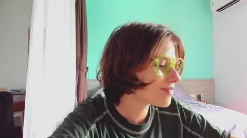 Snapshot of octopussy69x chatting on 12/02/24, 05:26 Evie online show from 12/02/24, 05:26