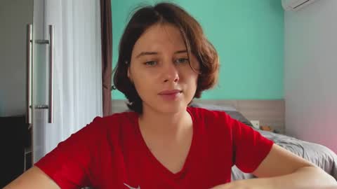 Snapshot of octopussy69x chatting on 12/18/24, 05:59 Evie online show from 12/18/24, 05:59