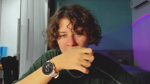 Snapshot of octopussy69x chatting on 02/01/25, 02:45 Evie online show from 02/01/25, 02:45